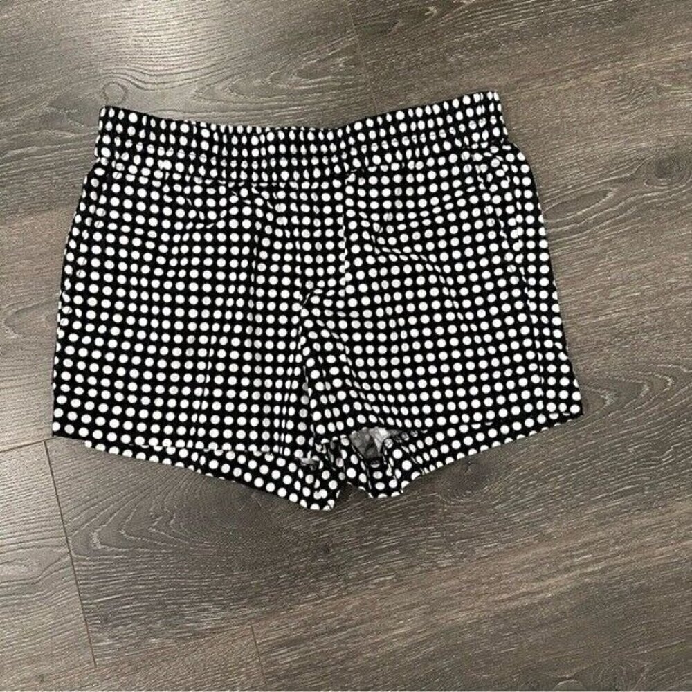 Women’s J Crew A5331 Black with White Polka Dots Shorts Size 0